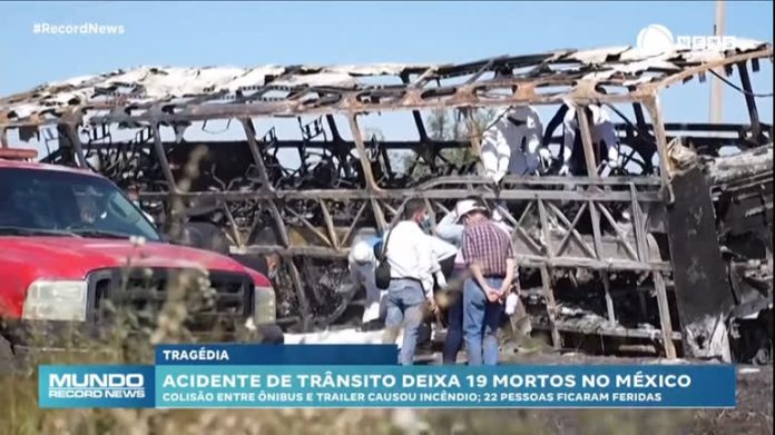 Acidente de trânsito deixa 19 mortos e 22 feridos no México - Notícias