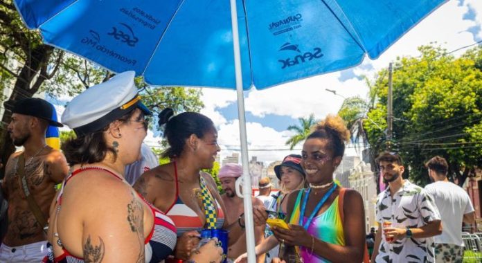 Cadastramento de ambulantes para Carnaval termina nesta sexta-feira (26) em BH