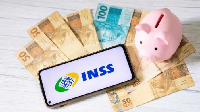 Como receber mais de R$ 7 mil de aposentadoria do INSS?