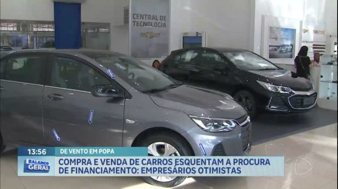 Compra e venda de carros esquentam a procura de financiamento - Brasília