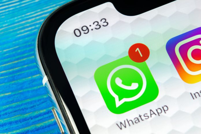 Dá para ficar “invisível” no WhatsApp? Aprenda como esconder o “digitando”