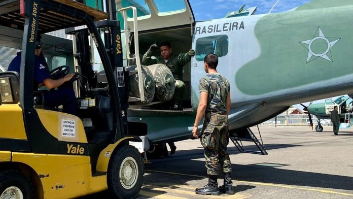 Força Aérea Brasileira vai entregar 15 mil cestas em Território Yanomami até fim de março - Notícias