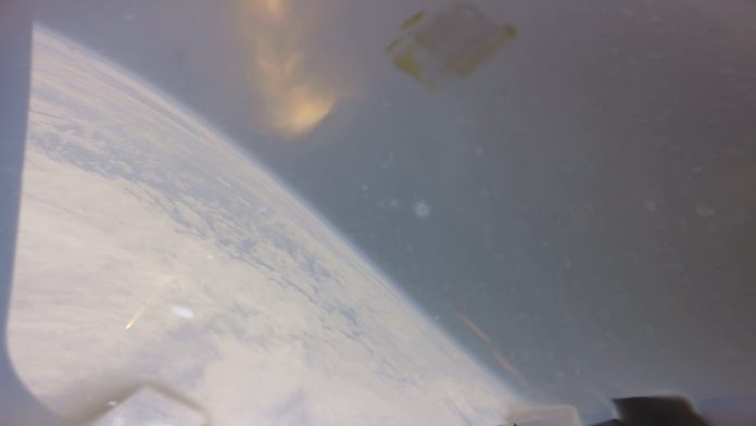 NASA divulga vídeo da reentrada da cápsula Orion na atmosfera