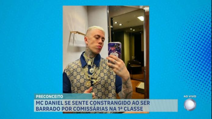 A Hora da Venenosa: cantor MC Daniel é barrado em primeira classe de voo para a Itália