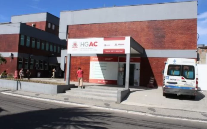 Adolescente de 14 anos fica tetraplégico após mergulho