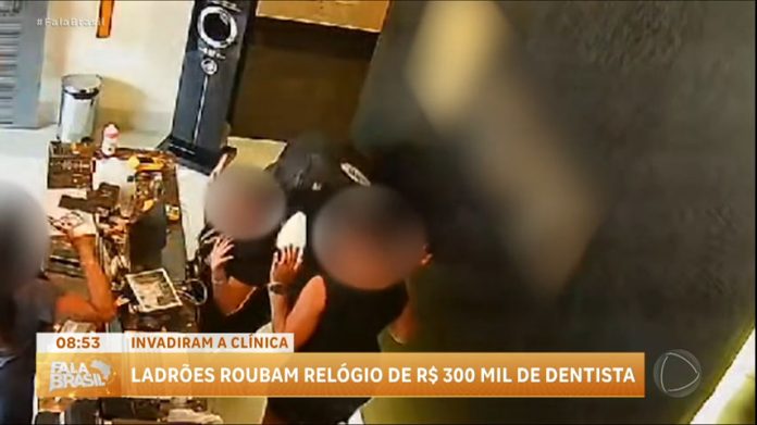 Bandidos invadem clínica e roubam relógio de dentista de R$ 300 mil - RecordTV