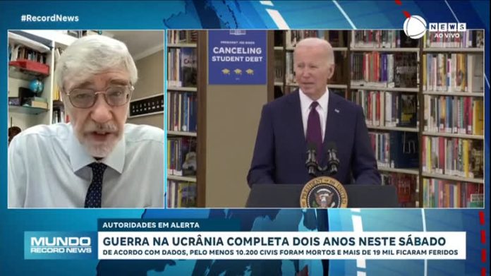 ‘Biden tenta aparecer porque, no momento, está perdendo as eleições’, diz especialista - Notícias