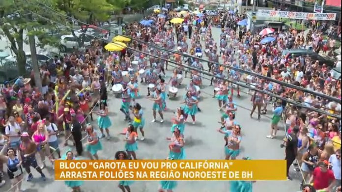 Bloco tradicional de Carnaval arrasta foliões ao som de axé retrô em BH