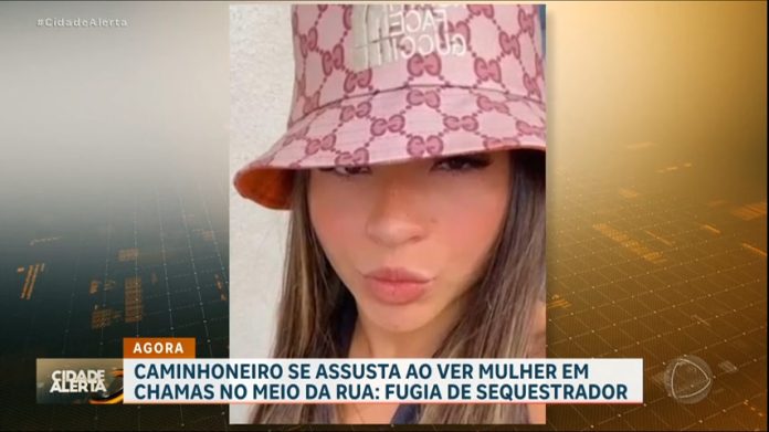 Caminhoneiro encontra mulher em chamas correndo por rodovia de Minas Gerais - RecordTV