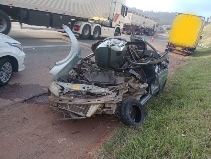 Choque com veículo estacionado deixa um morto no Rodoanel