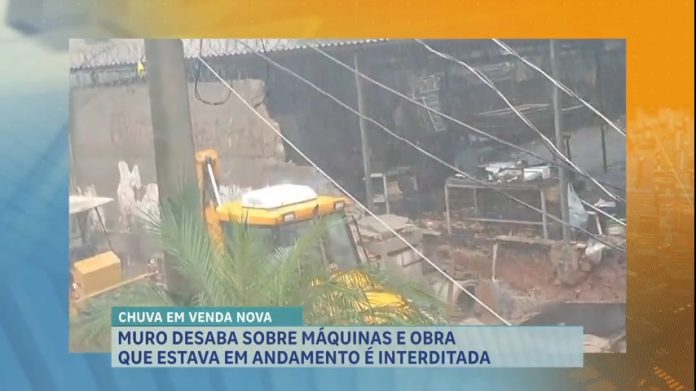 Chuva forte derruba muro e interdita obra em andamento, em BH