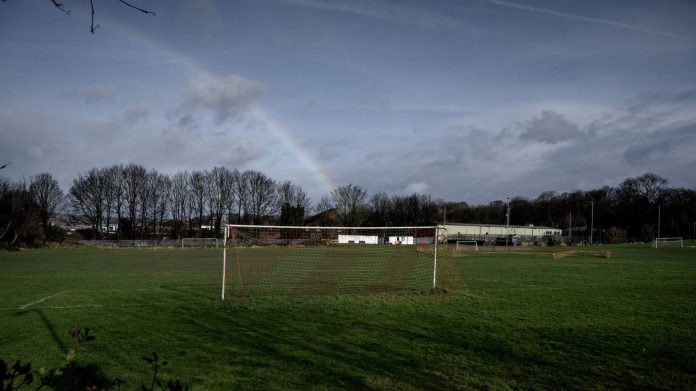 Cidade inglesa que deu o futebol ao mundo quer reconhecimento - Esportes