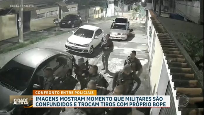 Confronto entre policiais: imagens mostram PMs e agentes do Bope trocando tiros - RecordTV