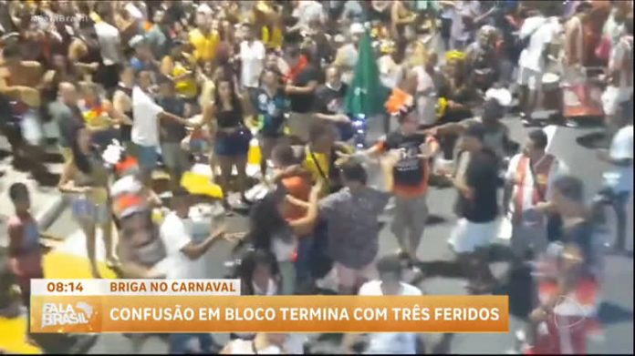 Confusão em bloco deixa três pessoas feridas no Rio - RecordTV