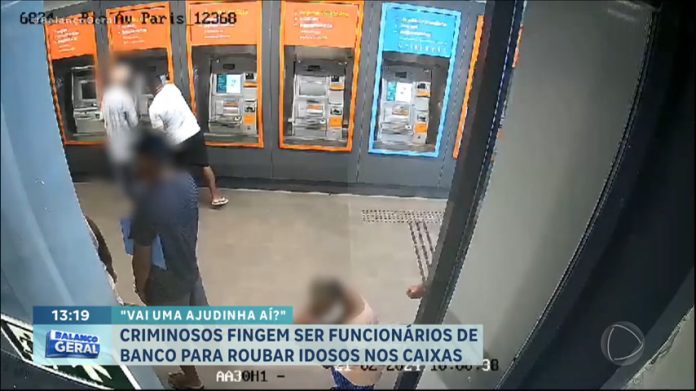 Criminosos fingem ser funcionários de banco e aplicam golpe em idosos - RecordTV