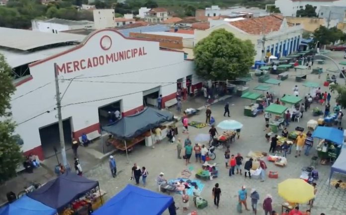 É hora de dizer adeus! Nosso último destino no Vale é a cidade de Jequitinhonha