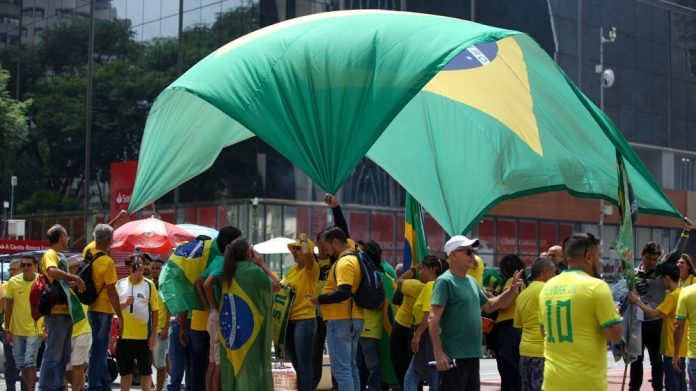 Em último ato na Paulista, Bolsonaro xingou Moraes e atacou urnas e o STF - Notícias