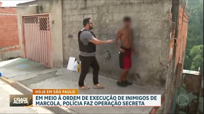 Exclusivo: Cidade Alerta acompanha operação policial contra o tráfico de drogas em SP - RecordTV