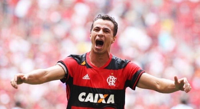 Flamengo surpreende e acerta com Leandro Damião - Futebol