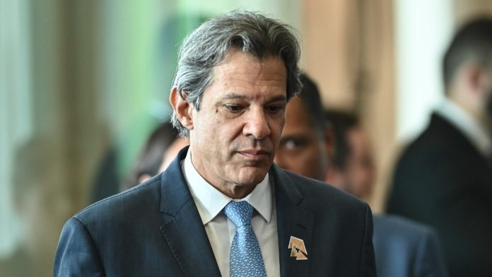 Haddad afirma que socorro às empresas aéreas não vai ter dinheiro do Tesouro Nacional - Notícias