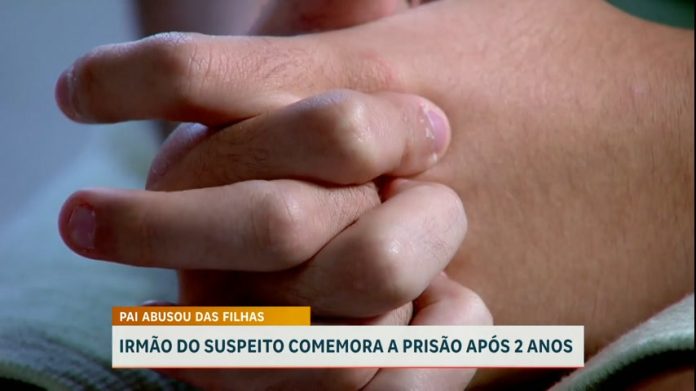 Homem acusado de estuprar as duas filhas se entrega em delegacia de MG