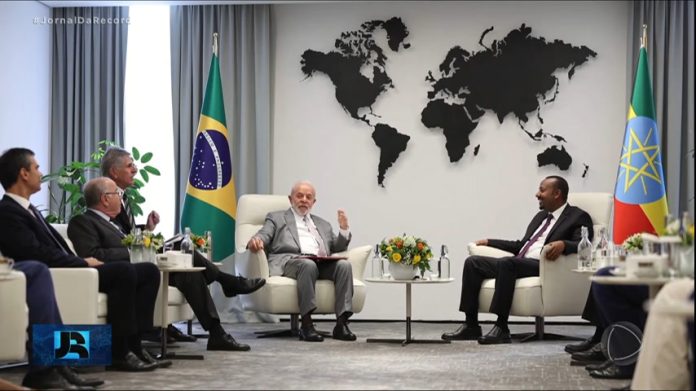 Lula chega à Etiópia e discute combate à fome e ampliação do comércio - Notícias