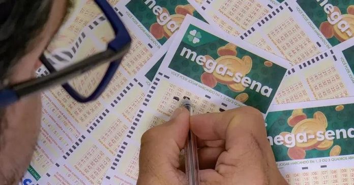 Mega-Sena sorteia nesta quinta-feira prêmio acumulado em R$ 53 milhões