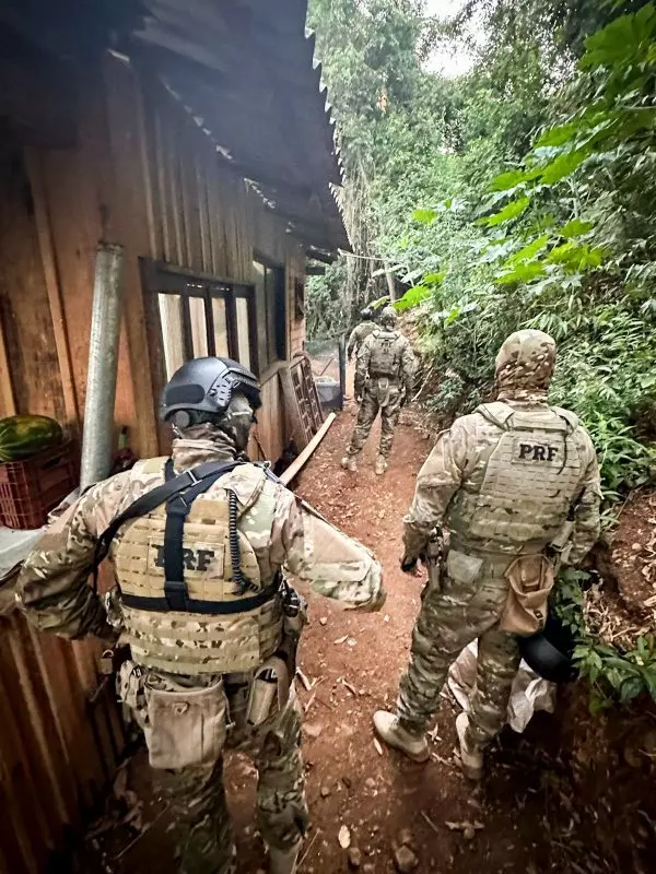 Para a nova fase da operação, participam 153 policiais e serão utilizadas 25 viaturas. &#8211; Foto: Gaeco/Divulgação/ND