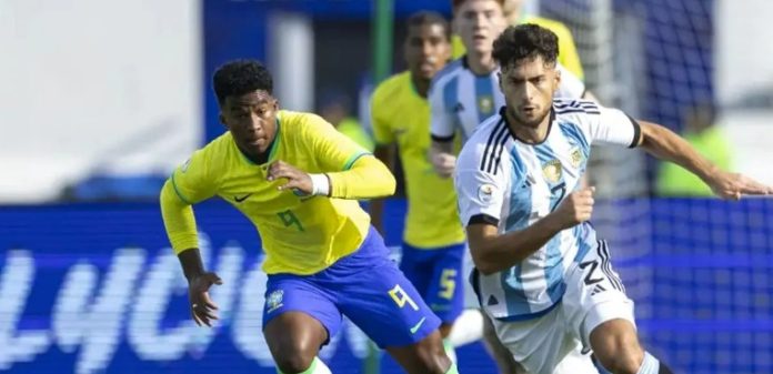 País do futebol que não tem mais futebol: Brasil perde para Argentina e fica fora das Olimpíadas