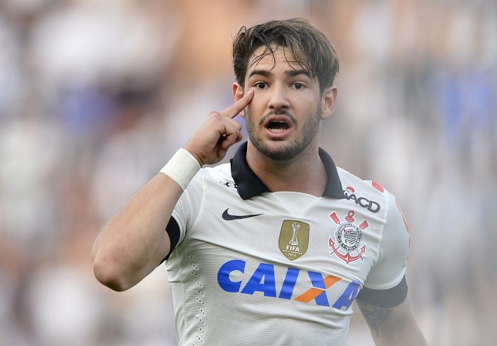 Pato abre o coração sobre episódio de violência, Corinthians também se manifestou