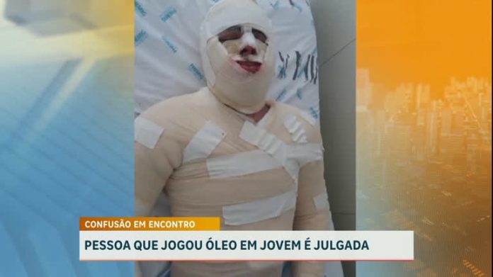 Pessoa acusada de jogar óleo quente em homem é julgada em BH