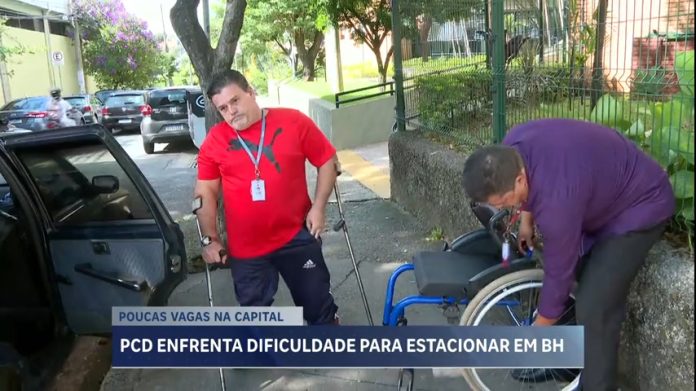 Pessoas com deficiência reclamam de falta de respeito com vagas exclusivas em BH