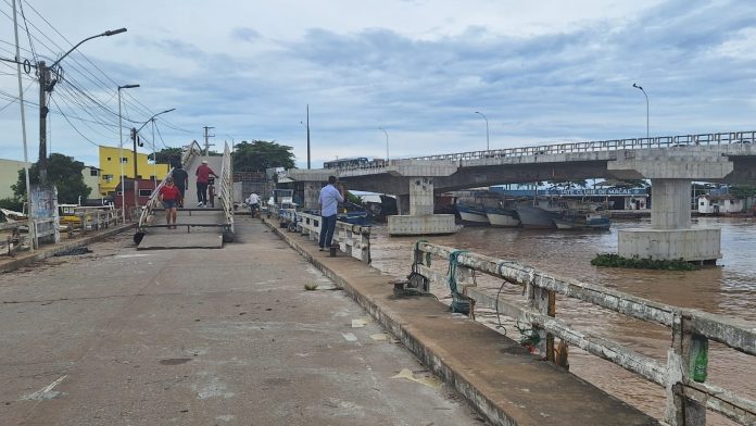 Prefeitura vai reformar ponte de passagem da Barra