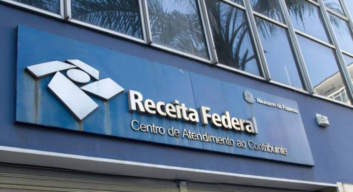 Receita Federal apresenta novo projeto para premiar bons pagadores de impostos - Economia