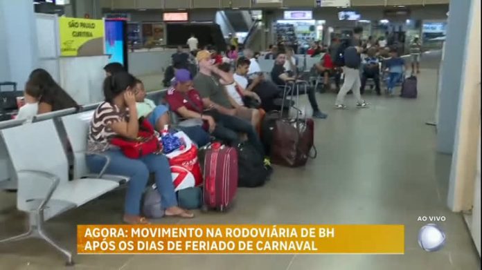 Rodoviária de BH tem movimento intenso nesta quarta-feira (14)