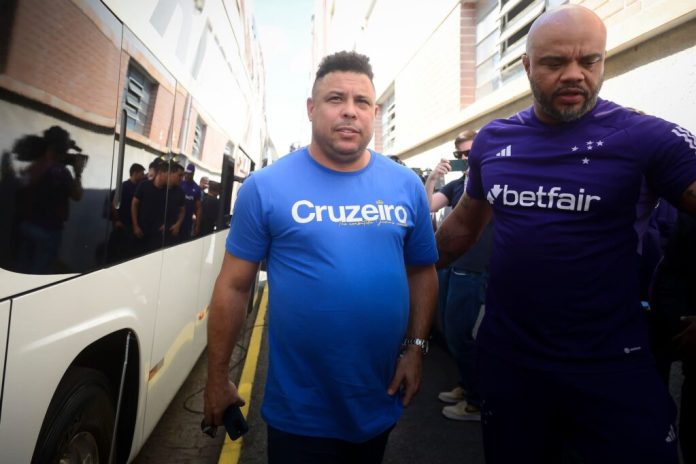 Ronaldo já sabe para quem deseja vender o Cruzeiro