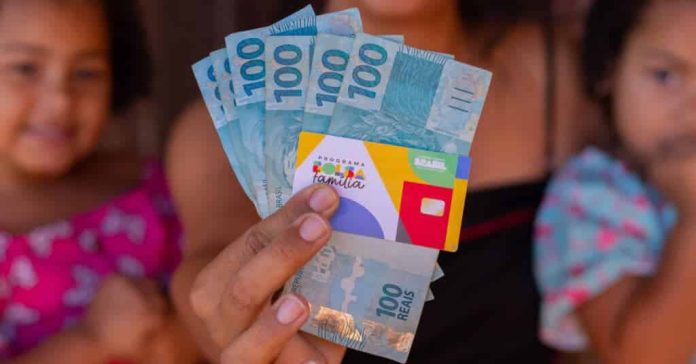 Saldo de R$ 9.900 será liberado para os NIS 1,2,3,4,5,6,7,8,9 e 0 do Bolsa Família