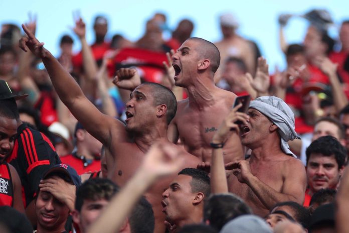 Torcida do Flamengo está espumando de raiva com Tite