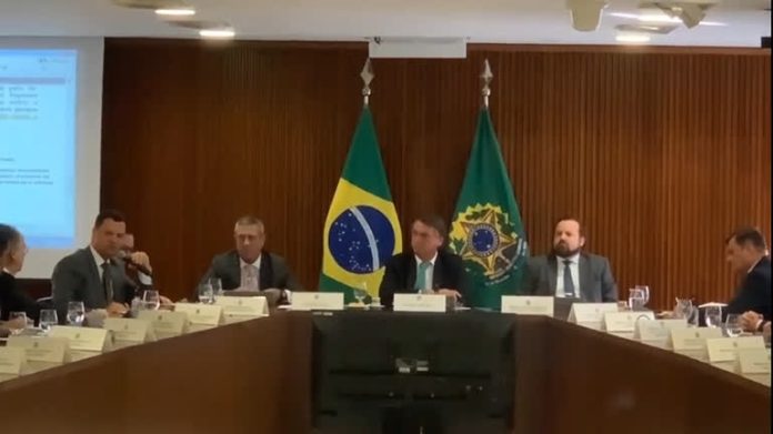 Torres afirmou em reunião que montou 'equipe completa' na PF para acompanhar as eleições; veja - Notícias