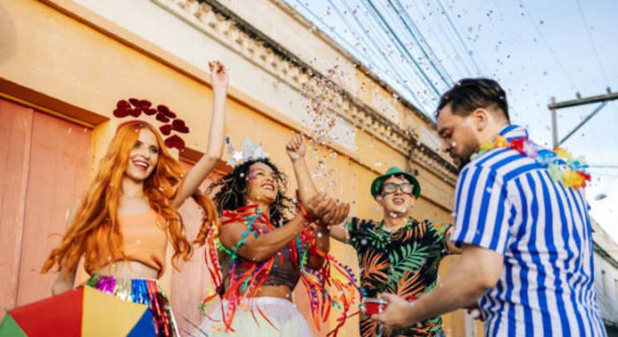 Vai cair na folia? Confira dicas para curtir o carnaval com saúde e segurança - Cidades