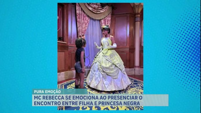 A Hora da Venenosa: MC Rebecca se emociona ao levar filha para conhecer personagem de princesa negra na Disney