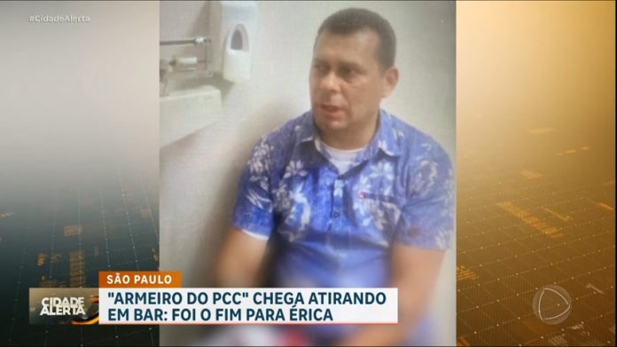 'Armeiro do PCC' chega atirando em bar, mata uma pessoa e deixa duas feridas - RecordTV