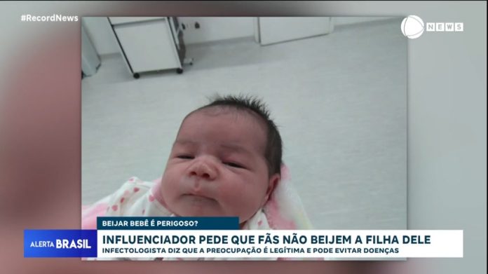 Beijar bebê é perigoso? Eliezer pede que fãs não beijem a filha dele e causa polêmica - Notícias