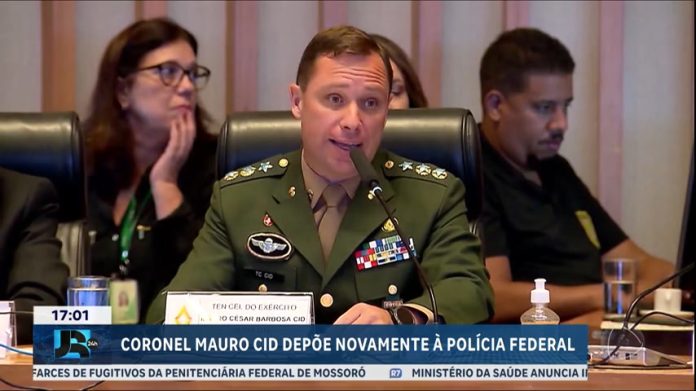Coronel Mauro Cid depõe novamente à Polícia Federal - JR 24H