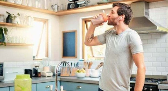 Descubra a verdade: Whey engorda ou não? - Cidades