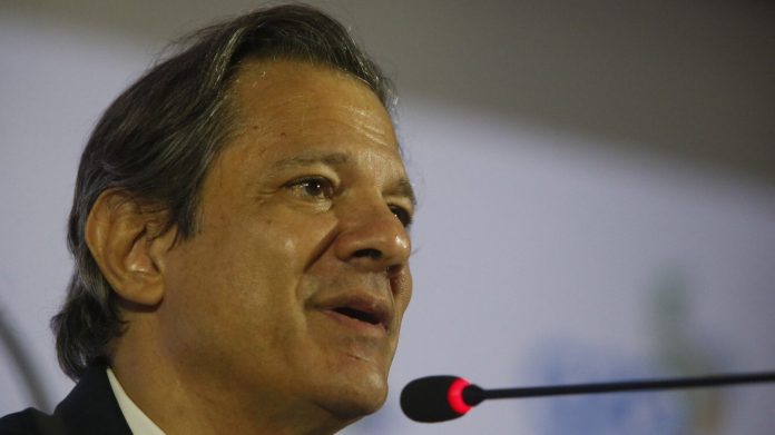 Governo desiste de encerrar Perse por MP e vai tratar tema por projeto de lei, diz Haddad - Notícias