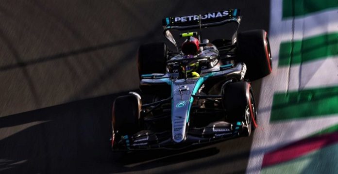 Hamilton é advertido e Mercedes multada em Jeddah