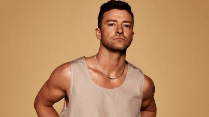 Justin Timberlake lança o álbum, 