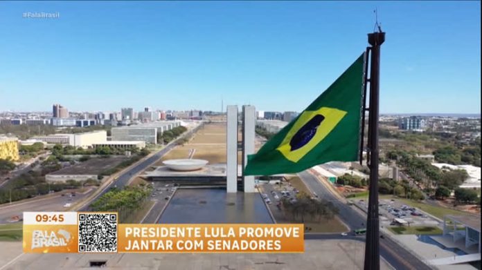 Lula promove jantar de aproximação com senadores no Palácio da Alvorada - RecordTV