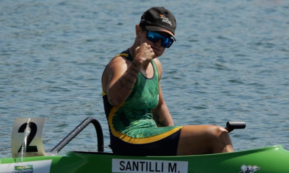 Mari Santilli vibra com vitória na Copa Brasil de paracanoagem